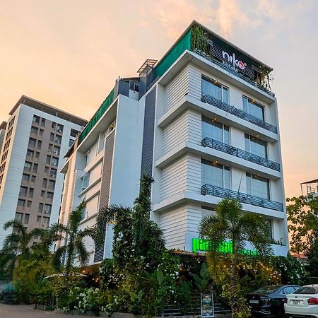 Niko Hotels Kochi Buitenkant foto