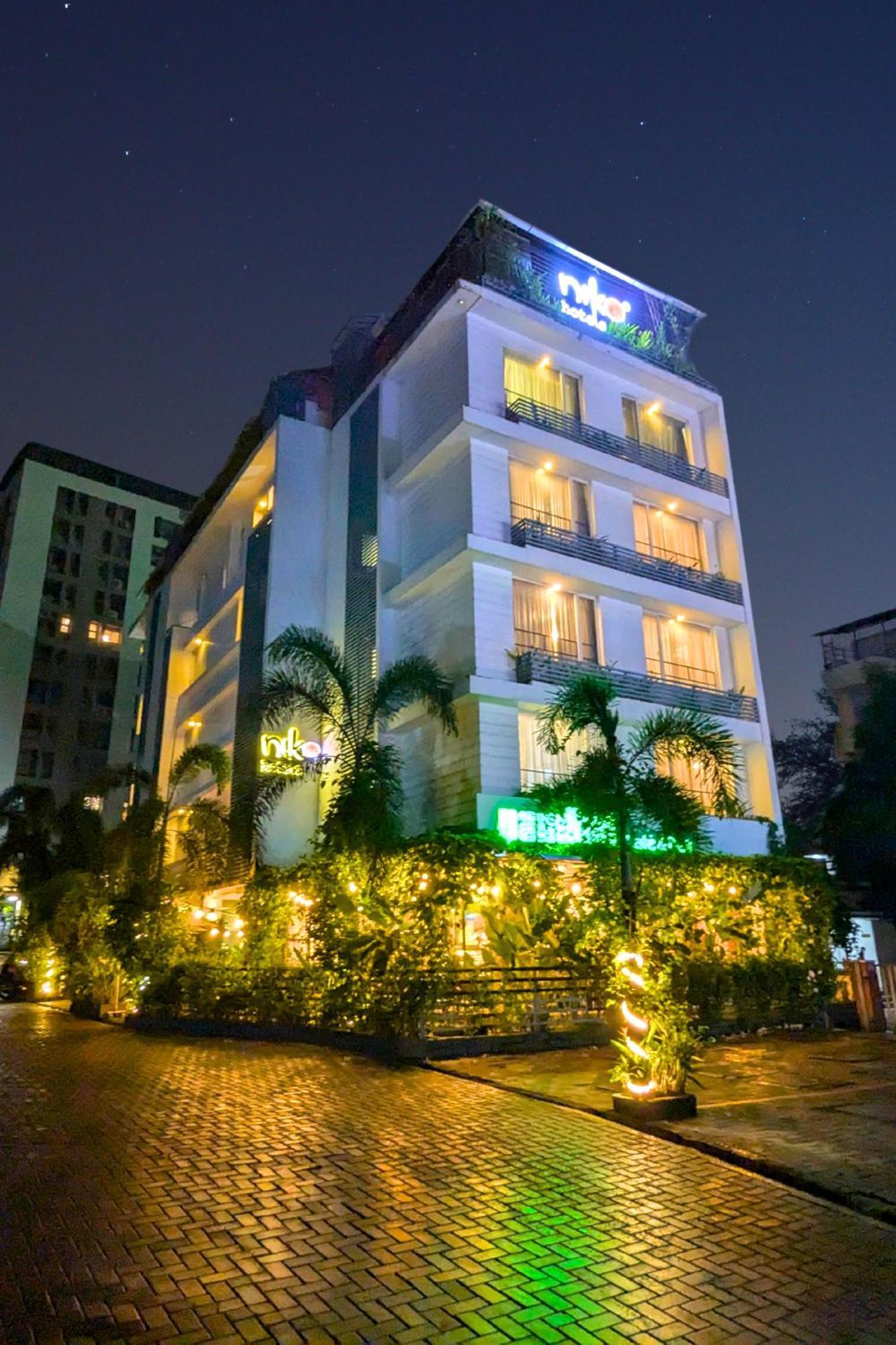 Niko Hotels Kochi Buitenkant foto