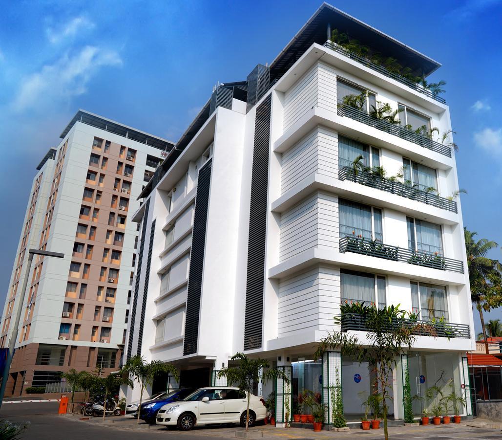 Niko Hotels Kochi Buitenkant foto